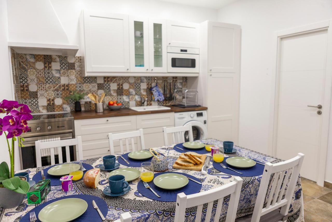 City Walls Townhouse Apartment Лагос Екстериор снимка