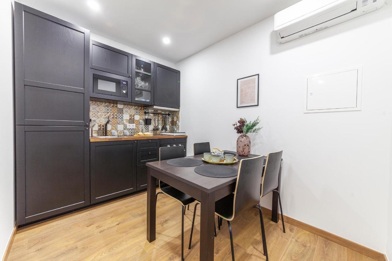 City Walls Townhouse Apartment Лагос Екстериор снимка