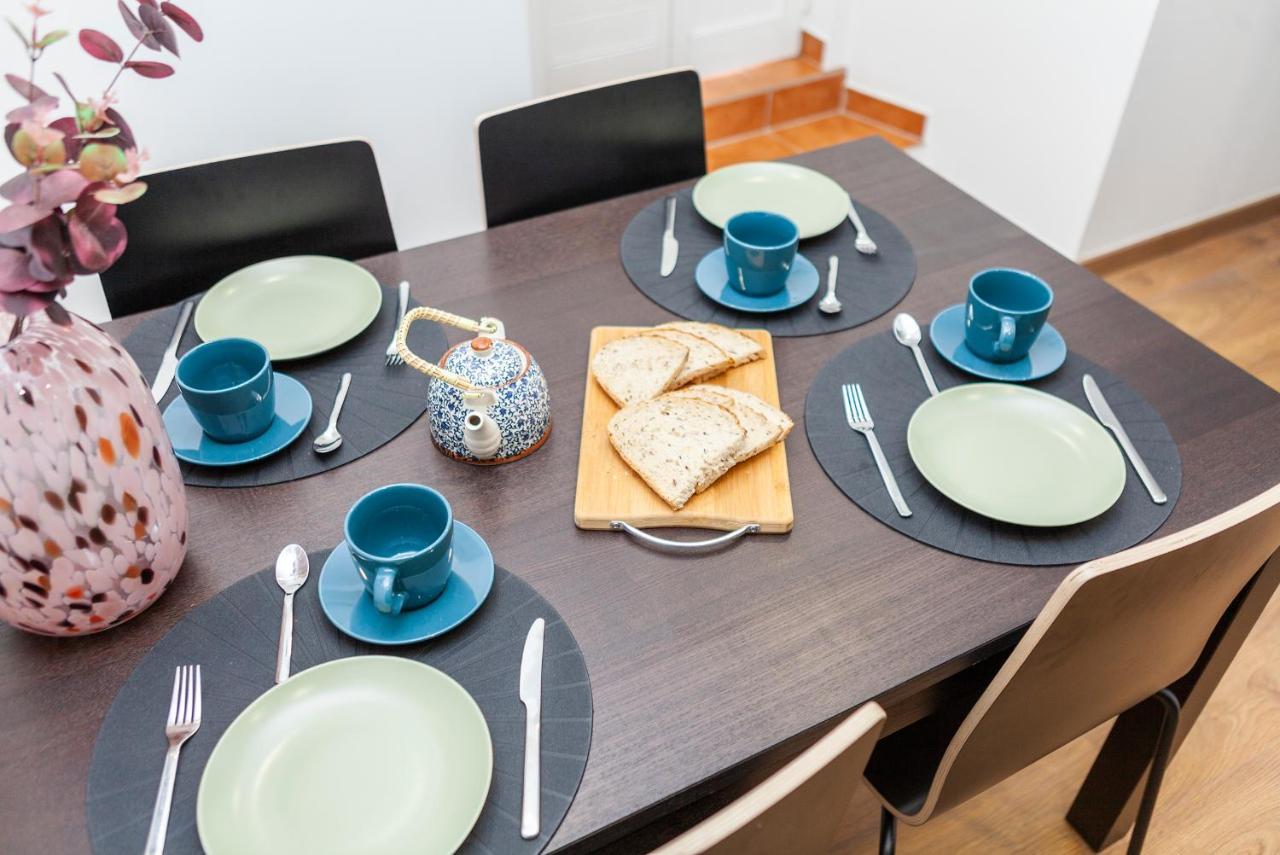 City Walls Townhouse Apartment Лагос Екстериор снимка